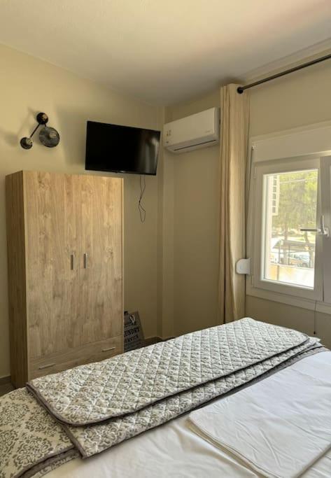 Seaviewapartment Ofrínion Eksteriør billede